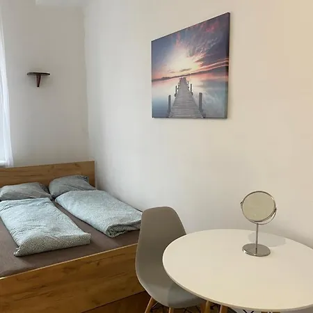 Classy Rooms In Old Town Krakow Exterior photo